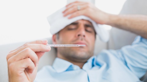 Mujer con gripe